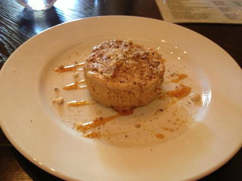 Graze Willow Tree Inn - Internet Find 0