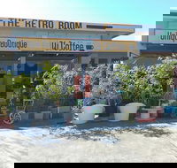 The retro room - Internet Find