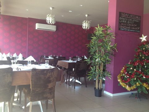 Patiala House Indian Cuisine - Internet Find 0