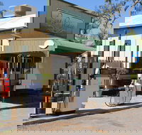 Port Pit-Stop Cafe - Internet Find