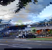 Commercial Hotel Redbank - Internet Find