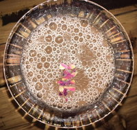 Moya's Juniper Lounge - Internet Find