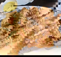 Momo Chicken  Beer - Internet Find