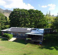 Orchard Lodge - Internet Find