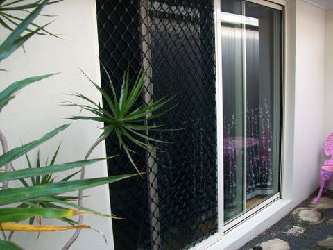 Alpha Screens & Glass - Internet Find 2