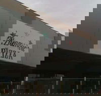 Paramount Pizza - Internet Find