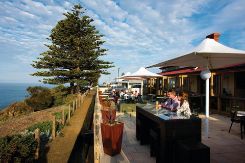 Penneshaw Hotel - Internet Find 1