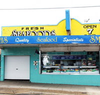 Smith's Seafood - Internet Find