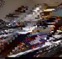 M2 Cafe - Internet Find