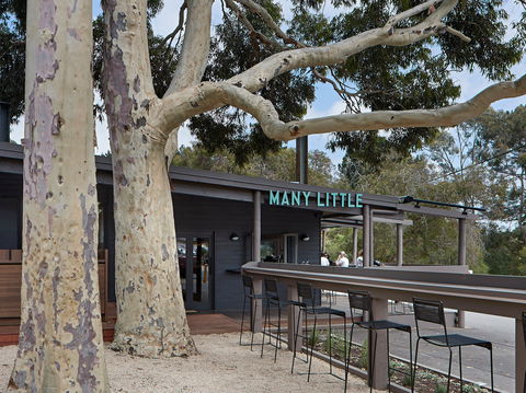 Many Little Bar And Bistro - Internet Find 1