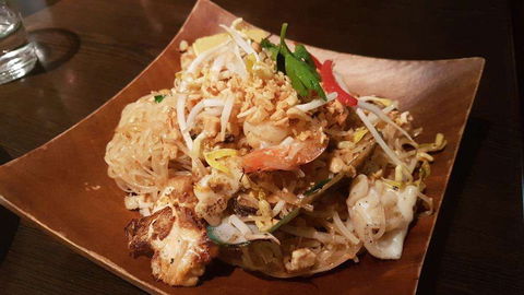 Suwan Thai - Internet Find 0