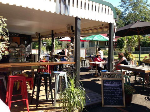 Cafe Clunes - Internet Find 0