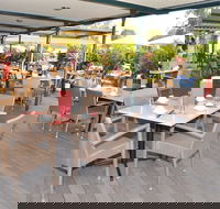 Loong Fong Seafood Restaurant - Internet Find
