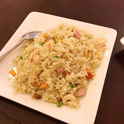 Simon King Chinese Restaurant - Internet Find 0