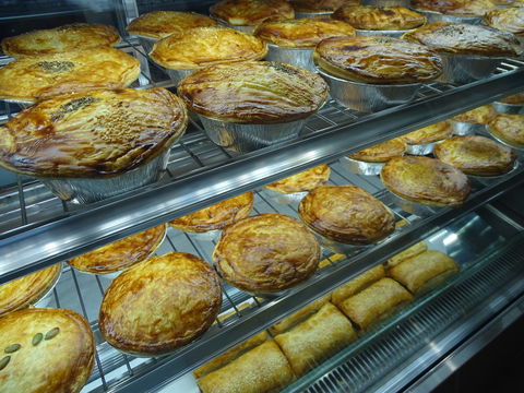 Gum Tree Pies - Internet Find 2