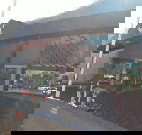Magpies Waitara - Internet Find
