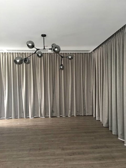 Curtain Force NQ - Internet Find 1