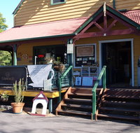Leanne's Cafe - Internet Find