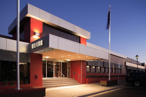 The Bistro At The  Bathurst RSL Club - Internet Find 0