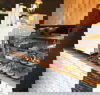 Edward  Co Cafe - Internet Find