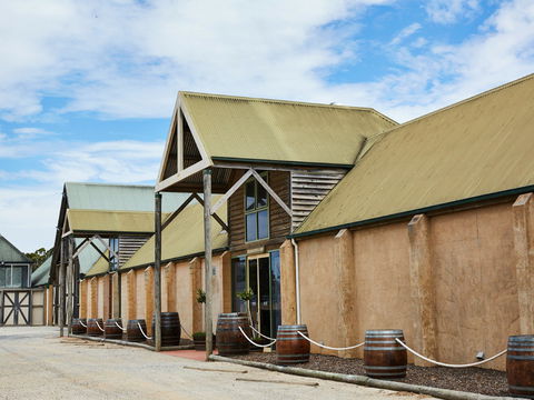 Pipers Brook Vineyard - Internet Find 2