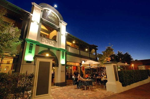 Balmoral Hotel - East Victoria Park - Internet Find 0