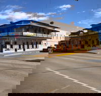 Harts Takeaway/Junction Hotel Peterborough - Internet Find