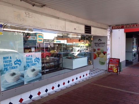 Fresh Engadine Bakery - Internet Find 0