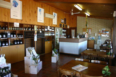Willow Point Wines Cellar Door And Bottle Shop - Internet Find 2