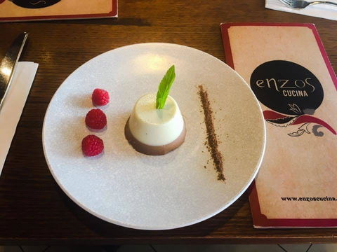 Enzo's Cucina - Gledswood Hills - Internet Find 0