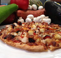 Gusto's Gourmet Pizza Pasta - Bardon - Internet Find