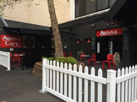 Sienna Cafe - Internet Find 0