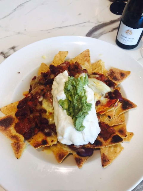 Victoria Hotel Restaurant - Internet Find 0