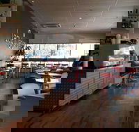 Lazy Janes Cafe - Internet Find