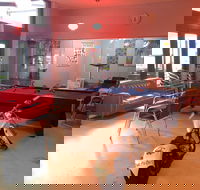 Royal Car Cafe Diner - Internet Find