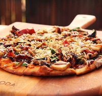 Parkwood International Bar and Bistro - Internet Find