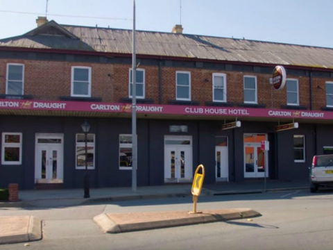 The Clubhouse Hotel - Internet Find 2