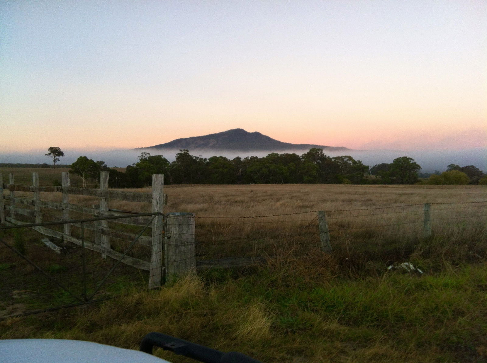 Mount Cole VIC Internet Find