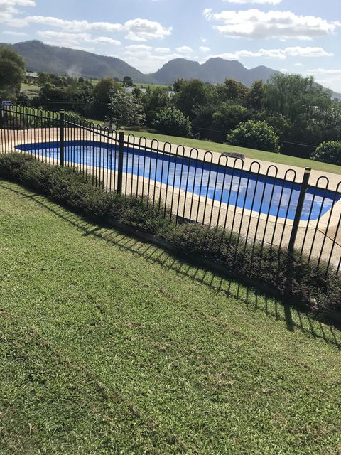Avon View Stays Accommodation. - Internet Find 6