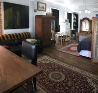 Wallace Lodge - Internet Find