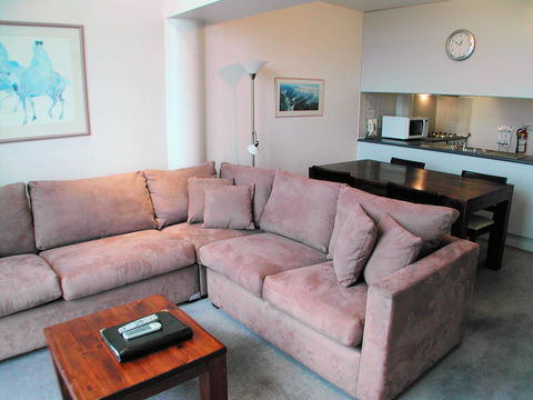 Lantern Apartments - Internet Find 20