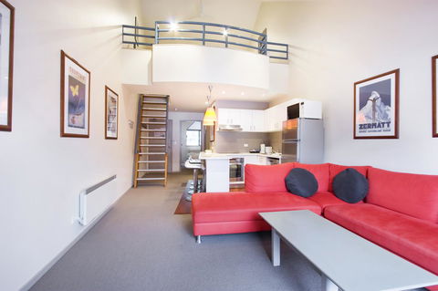 Lantern Apartments - Internet Find 21