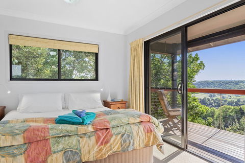 Byron Hinterland Villas - Internet Find 23