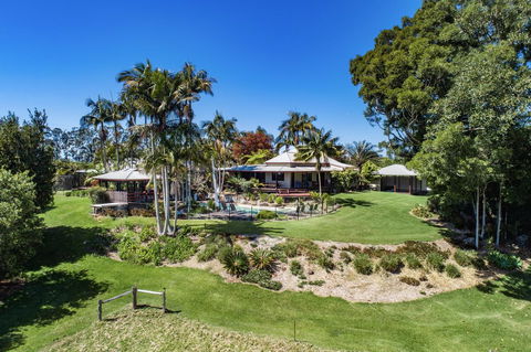 Byron Hinterland Villas - Internet Find 13