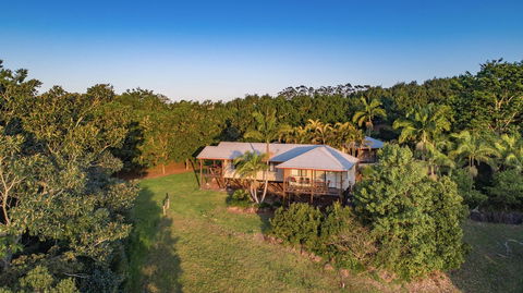 Byron Hinterland Villas - Internet Find 9