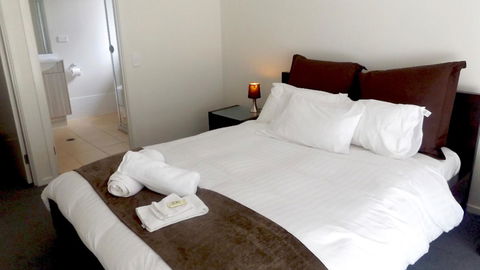 Jindabyne Executive - Internet Find 1
