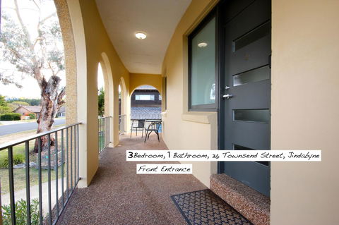 Full Circle Apartments - Internet Find 18