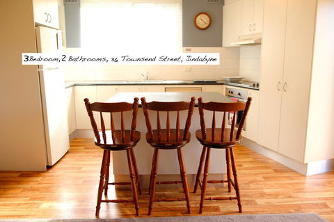 Full Circle Apartments - Internet Find 15