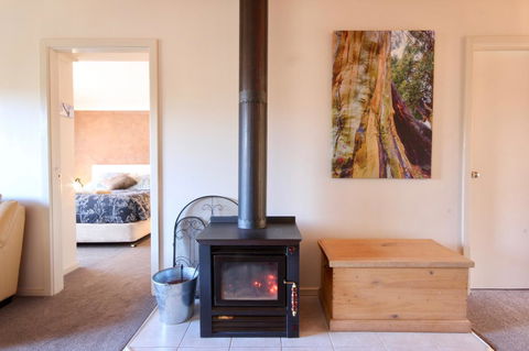 Full Circle Apartments - Internet Find 1