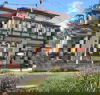 Robert McLennan Real Estate - Internet Find